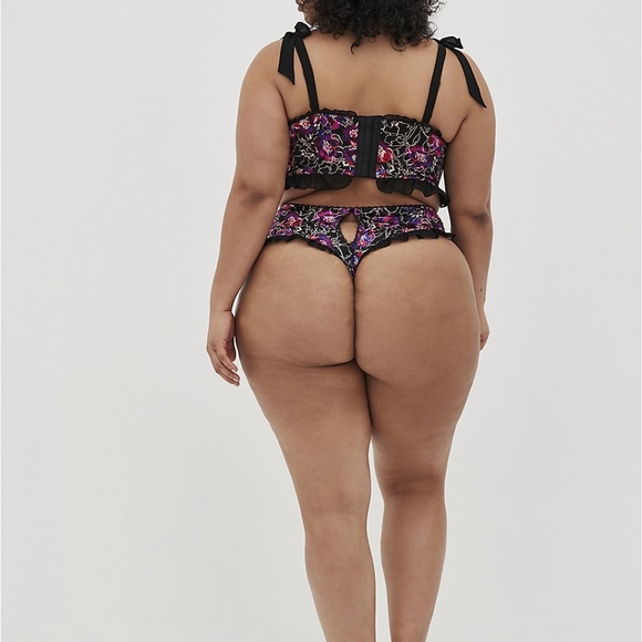 Bra and panties set - Picture 4 of 6